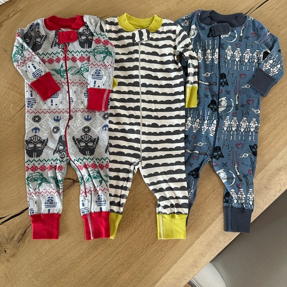 Hanna Andersson Red and Yellow Footies Cozy One Pieces - Picture 1 of 7